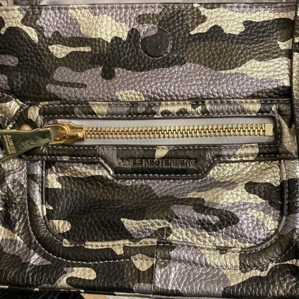 Aimee kestenberg camouflage military green silver gray black messenger bag - Picture 13 of 13